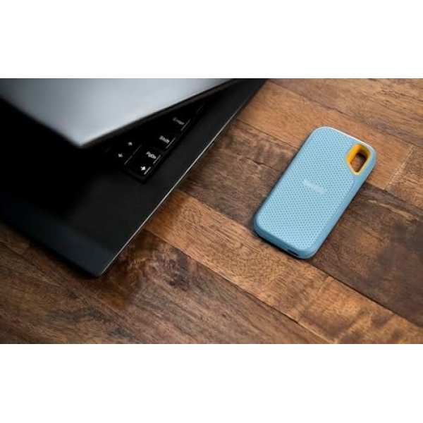 SanDisk 2TB Extreme Portable SSD - Up to 1050MB/s, USB-C, USB 3.2 Gen 2 - Image 7